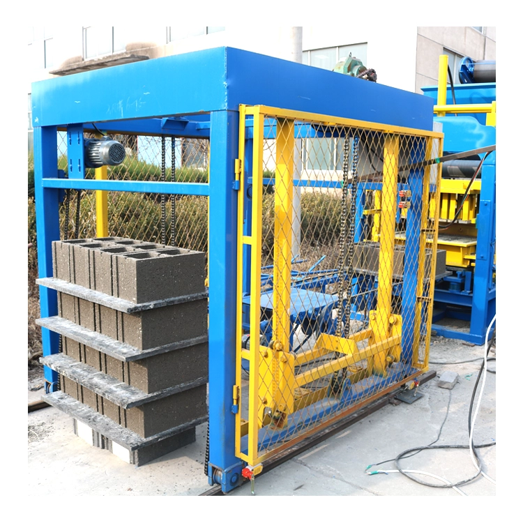 QT4-15S Automatic Concrete Hollow Brick Making Machine in Ghana