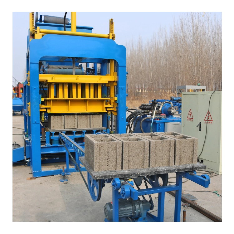 QT4-15S Automatic Concrete Hollow Brick Making Machine in Ghana