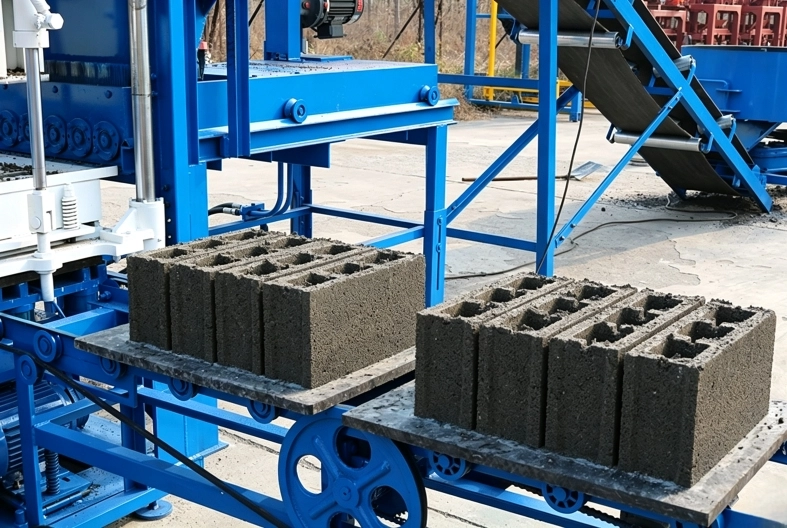 QT3-15 Fully Automatic Brick Machine | Mass Production of Concrete Hollow Blocks