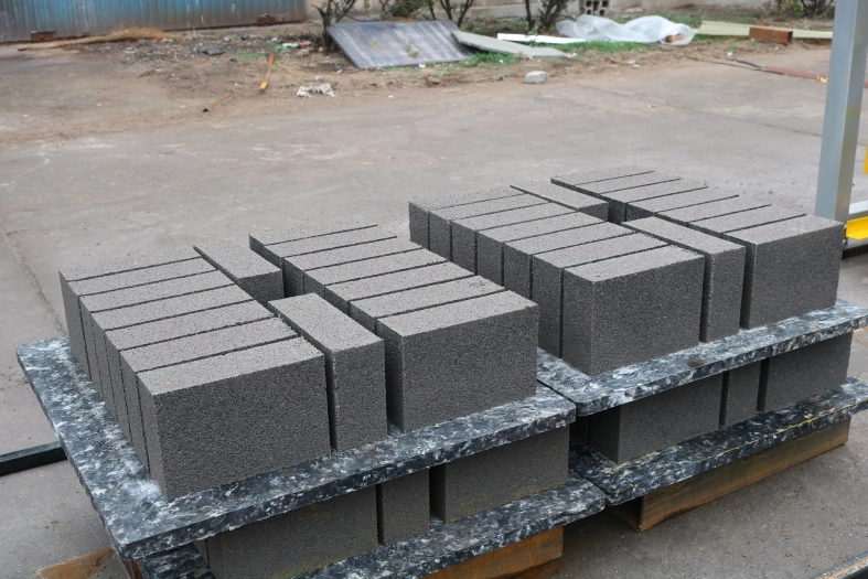 QT8-15C High-Pressure Automatic Brick Machine | Premium Solid Brick Manufacturing for Construction
