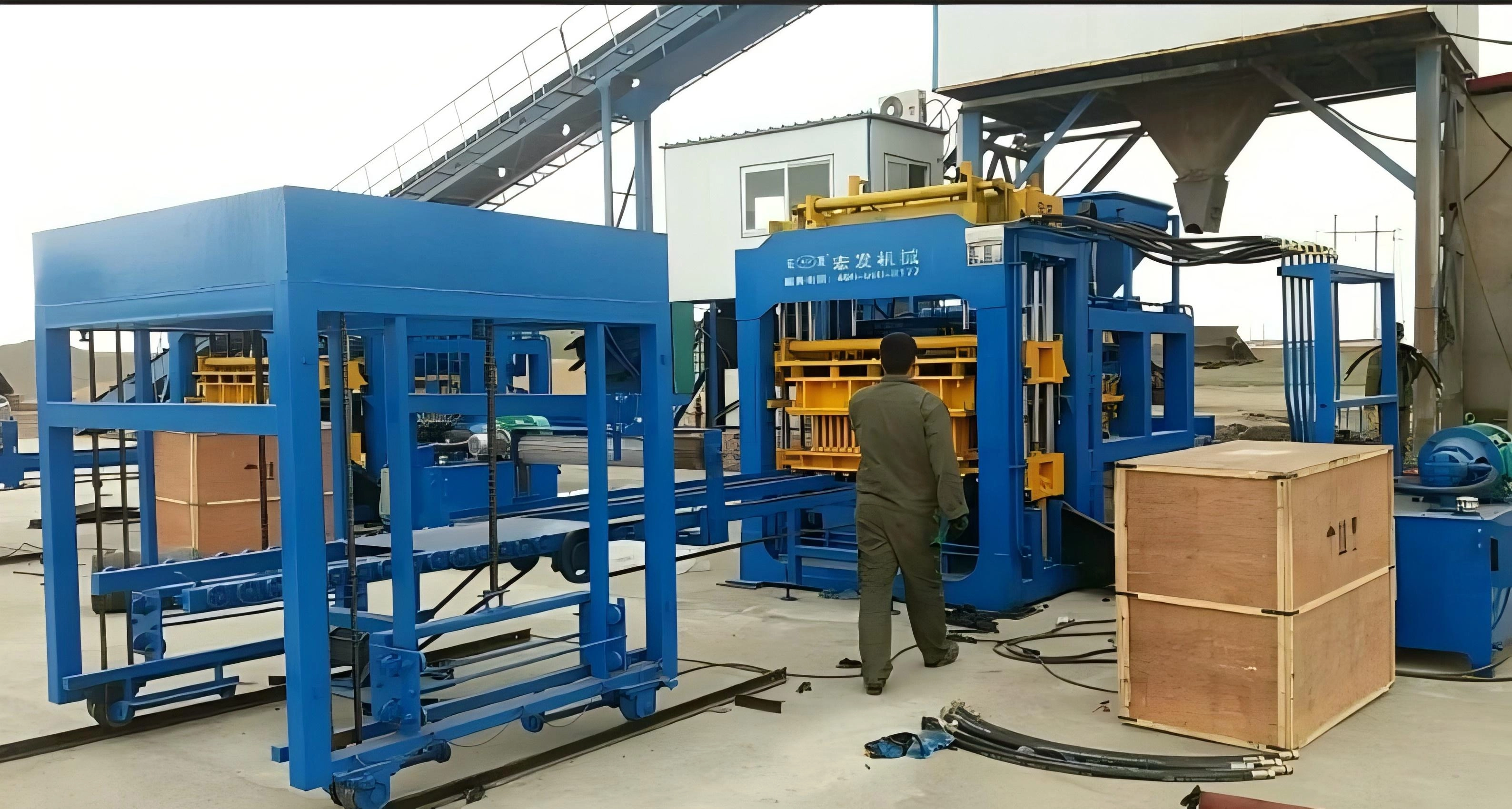 QT10-15 Automatic Concrete Brick Making Machine