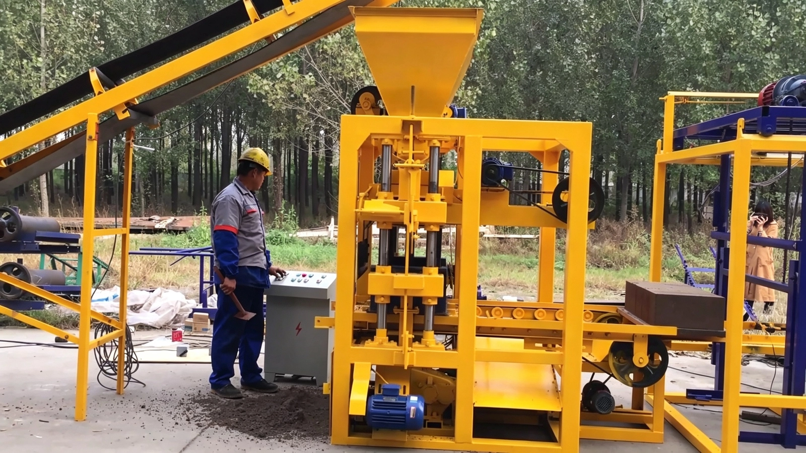 QT4‑26D Semi‑automatic Block Forming Machine | Special‑purpose Equipment For Medium‑small‑size Concrete Hollow‑block Production