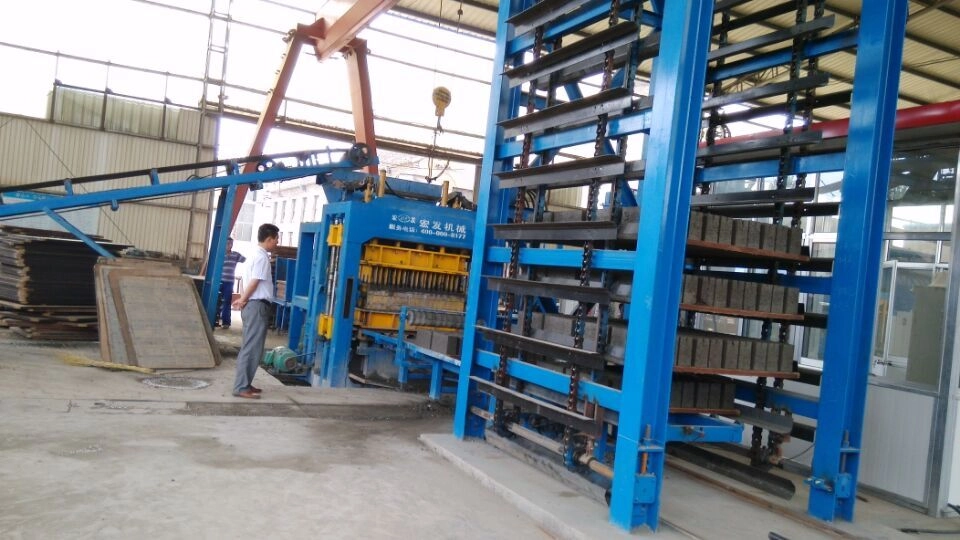 Full Automatic Cement Block Production Process With Curing Racks