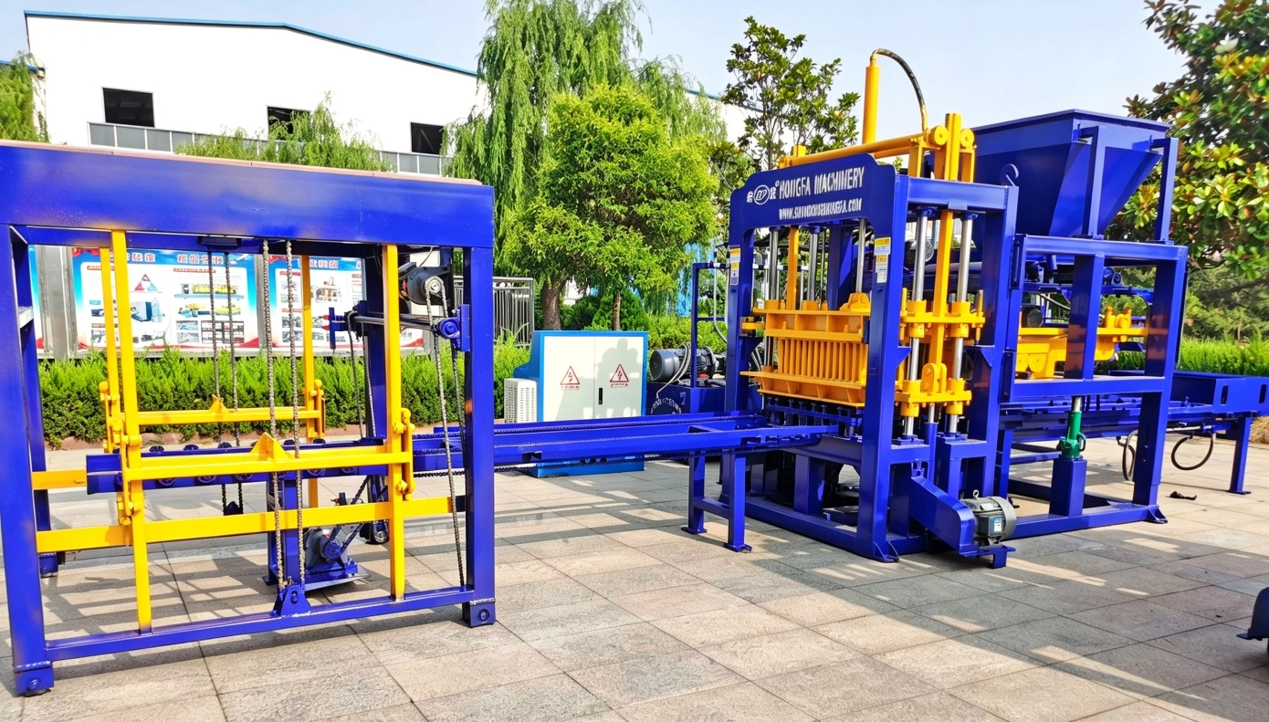 QT4-15 Brick Production Line
