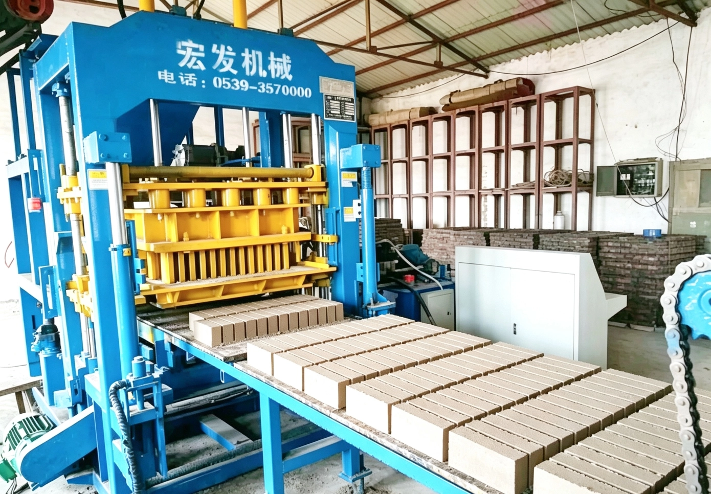 Production Case of QT4‑15C Automatic Concrete Brick Making Machine (Focus on Standard Solid Bricks) Production Case of QT4‑15C Automatic Concrete Brick Making Machine (Focus on Standard Solid Bricks)