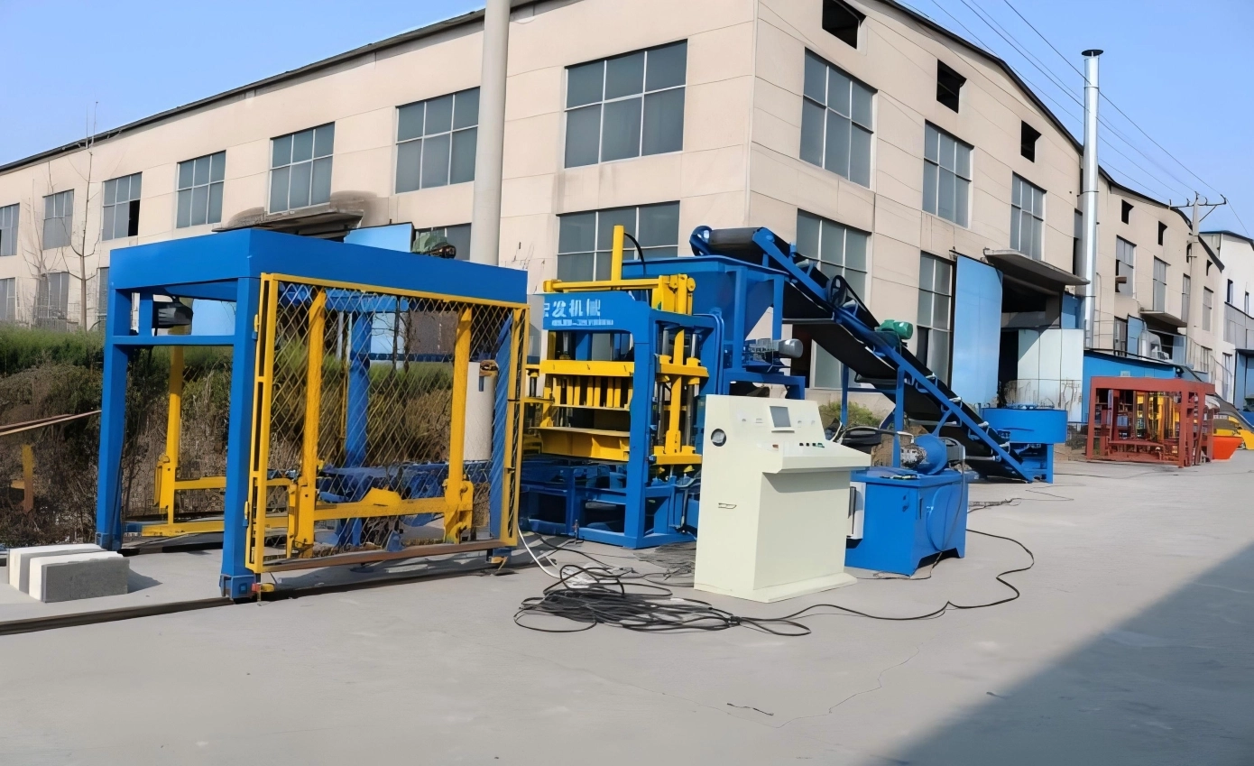 QT12‑15C Automatic Hollow Block Forming Machine | High‑output Concrete Hollow Block Production Equipment