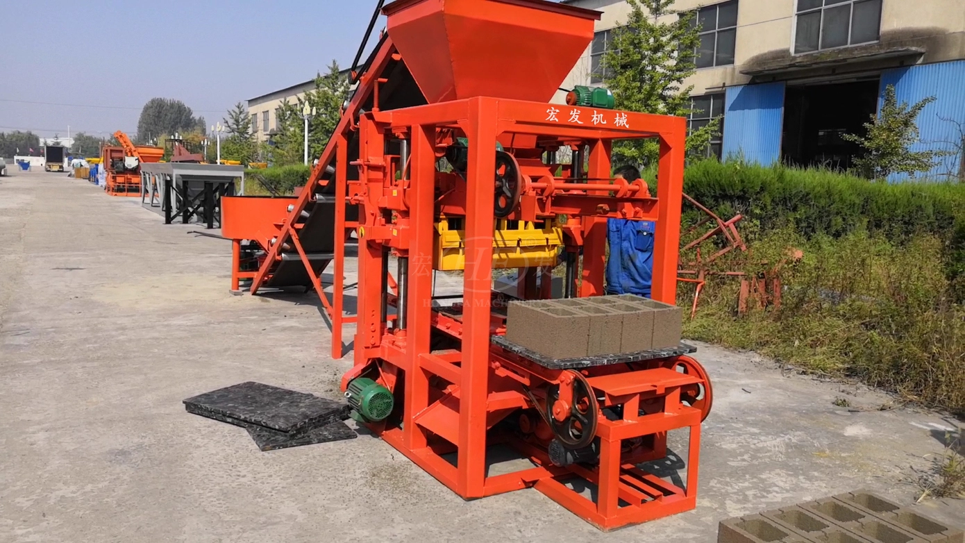 QTJ4-26 High Quality German Tech Semi-automatic Concrete Block Making Machine