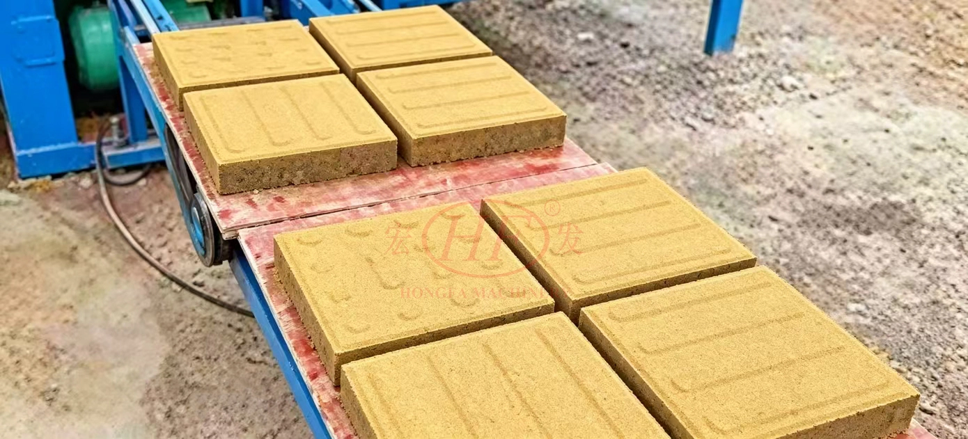 Color Paver from QT3-15 Automatic Color Paver Brick Making Machine Color Paver from QT3-15 Automatic Color Paver Brick Making Machine
