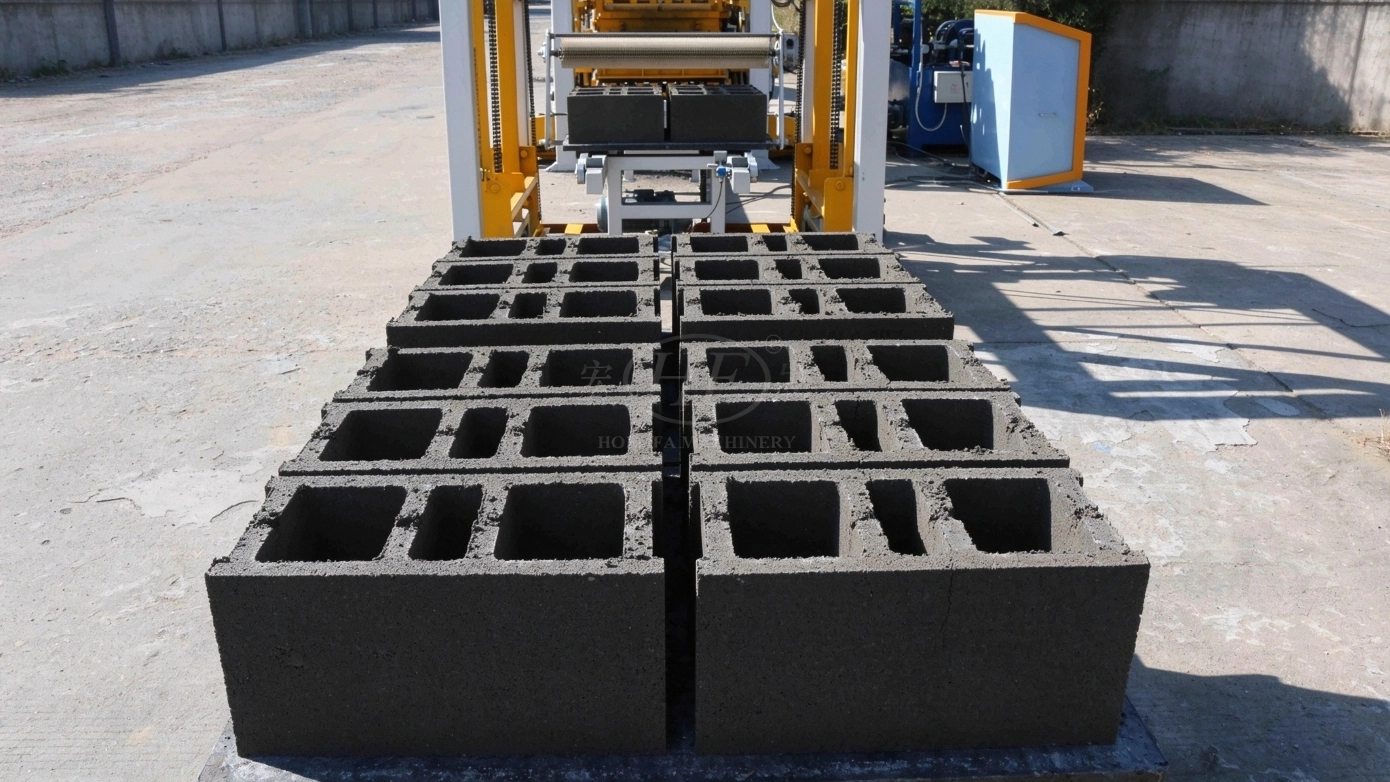 Hollow Block from QT6-15 Automatic Construction Waste Recycling Brick Machine