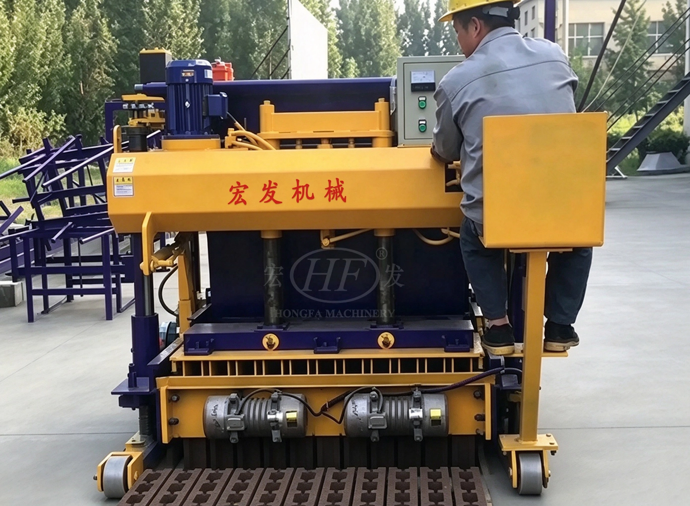 QMJ6‑30 Semi‑Automatic Egg‑Laying Hollow Block Machine