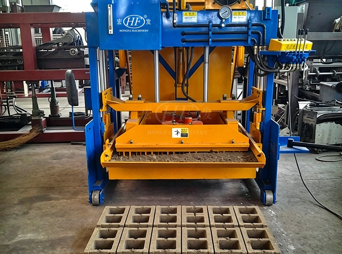 QMJ-12A Semi Automatic Hollow Block Machine QMJ-12A Semi Automatic Hollow Block Machine