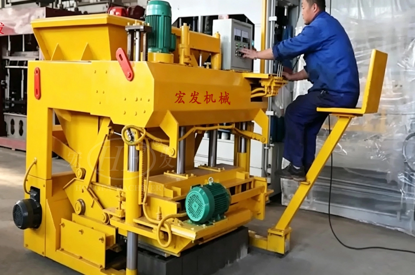 QMJ‑6A Mobile Mould‑vibration Hollow Block Machine QMJ‑6A Mobile Mould‑vibration Hollow Block Machine