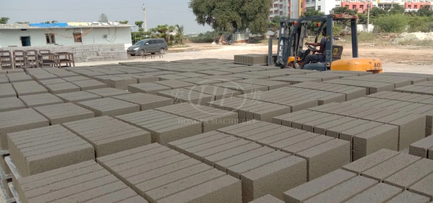 Solid Brick from QMJ6‑30 No‑pallet Mobile Concrete Solid Block Machine Solid Brick from QMJ6‑30 No‑pallet Mobile Concrete Solid Block Machine