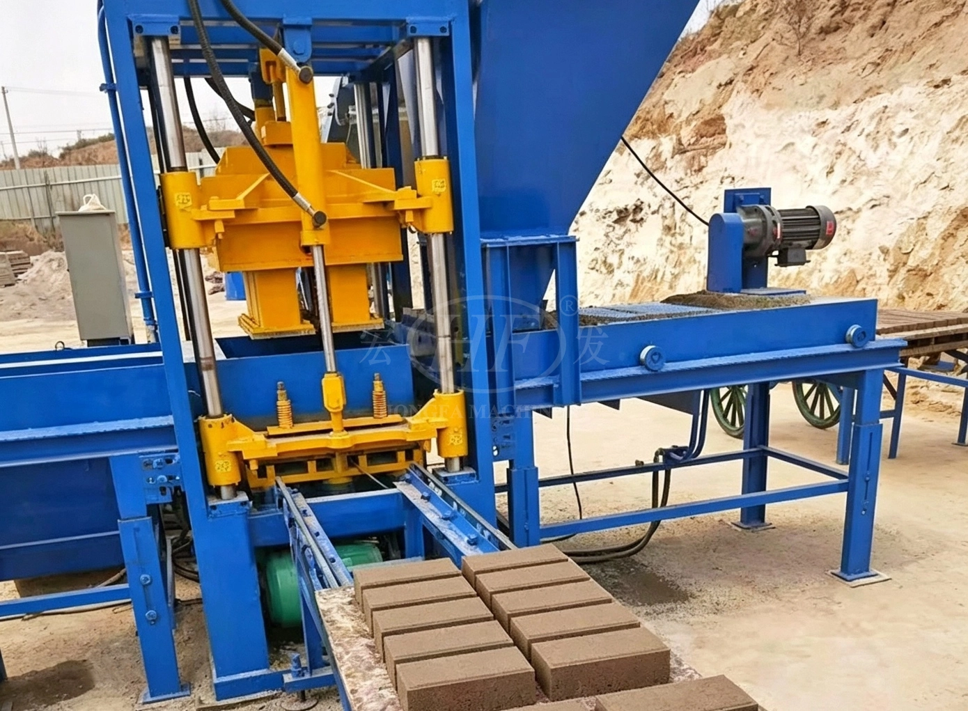 QTF3‑20 Automatic Paver Brick Production Line QTF3‑20 Automatic Paver Brick Production Line