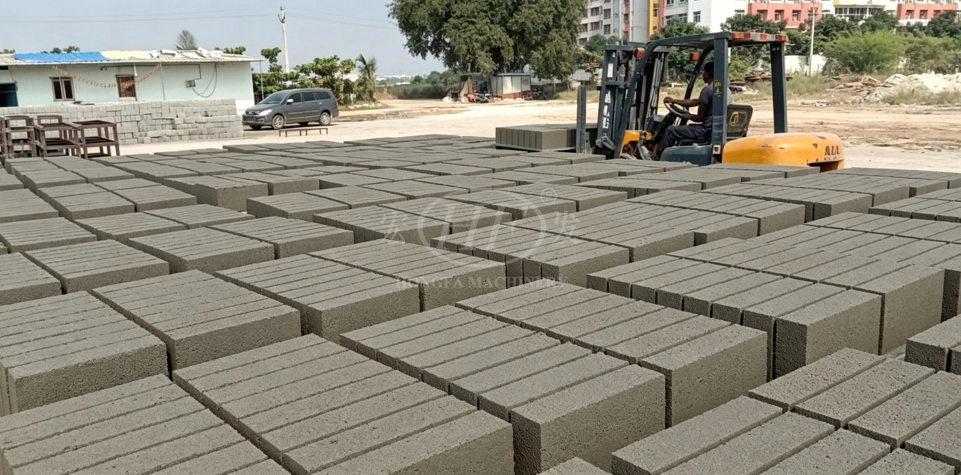 Finished Products from Ds QMJ4-30 Small Semi-automatic Egg-laying Concrete Block Machine Finished Products from Ds QMJ4-30 Small Semi-automatic Egg-laying Concrete Block Machine